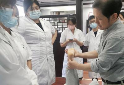 樂職院學生到門診部學習3